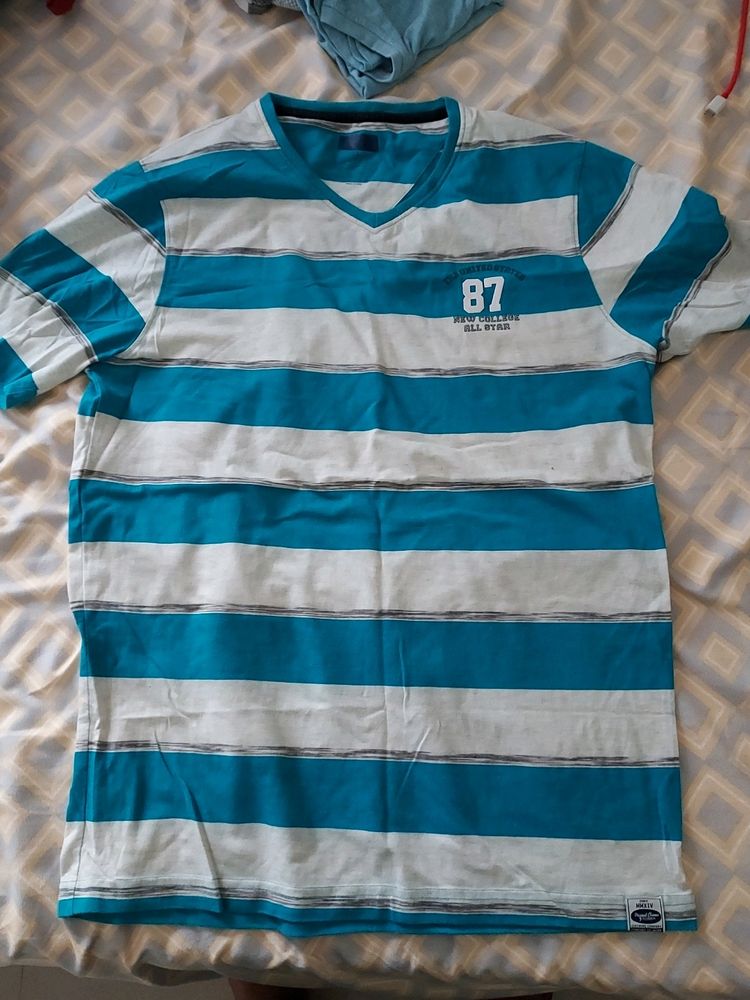 V Neck Tshirt