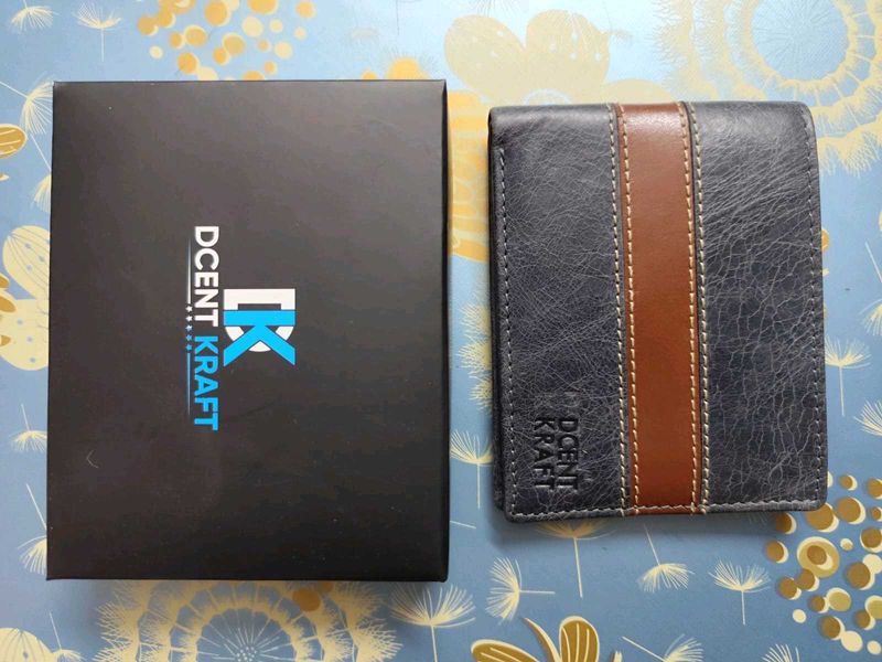 Dcent Kraft Genuine Leather Wallet with brand Box