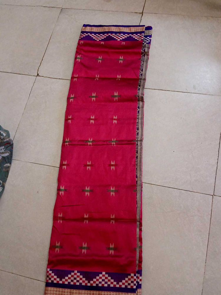 Elegant sambalpuri saree with blouse piece