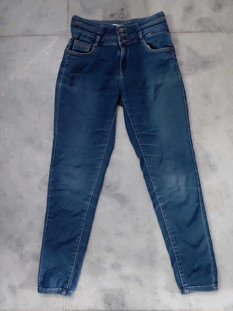 Stylish Blue Denim Jeans