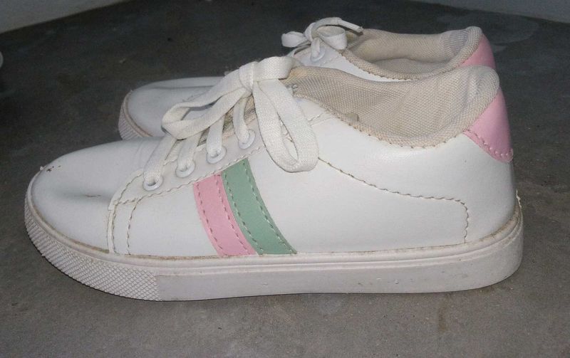 Women Casual Sneakers