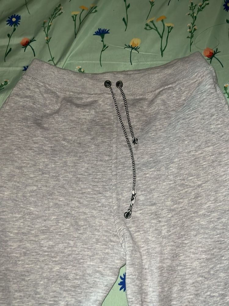 Gray Comfy Sweatpants ₹500