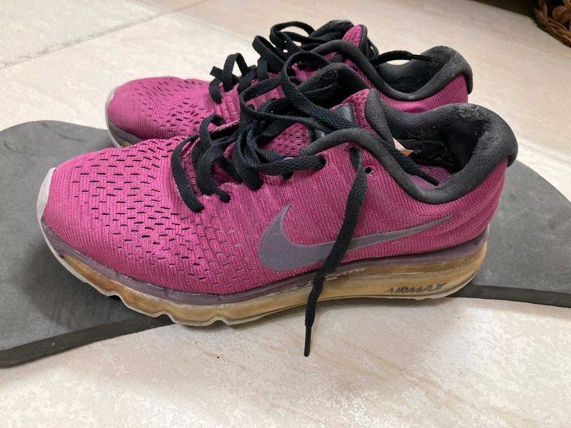 Pink Nike Air Max Sport Shoes