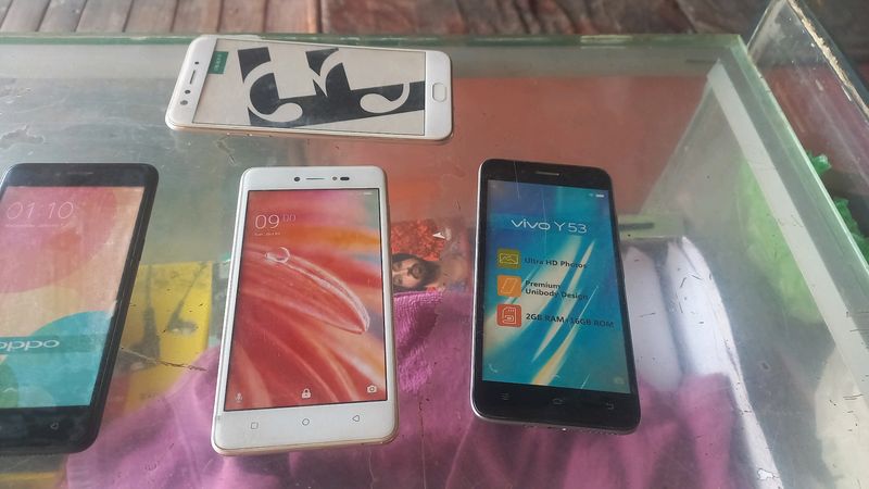 Dummy Mobiles.ssss