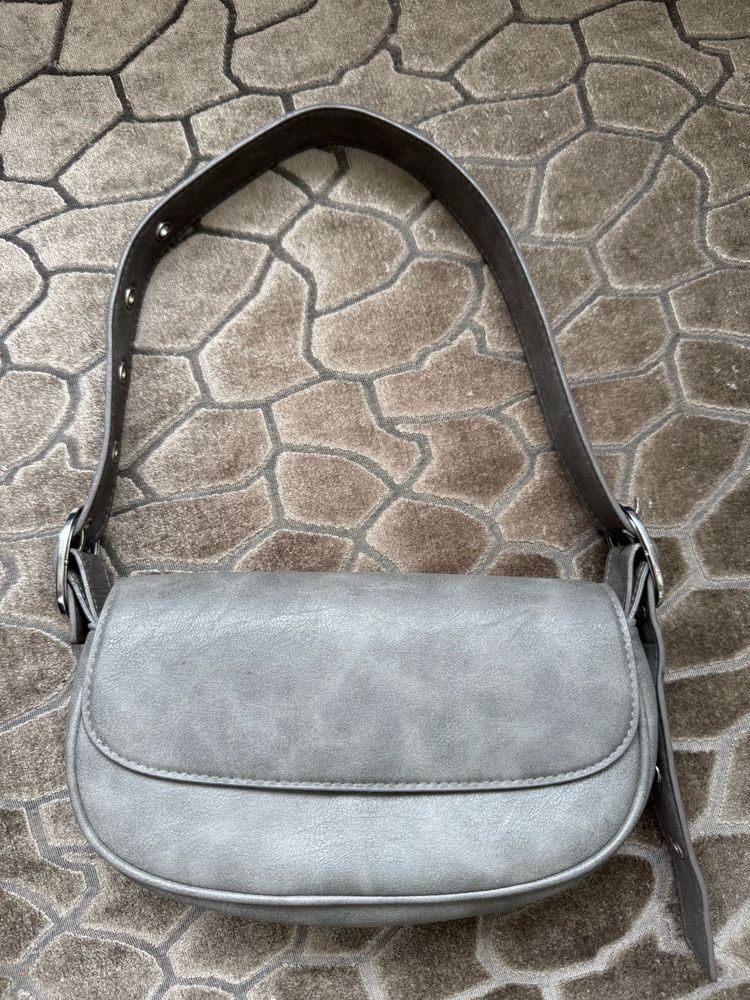 H&amp;M Perfect Shoulder Bag