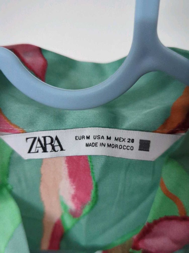 🔴75% Off🔴 *NEW* Zara Floral Bow Dress