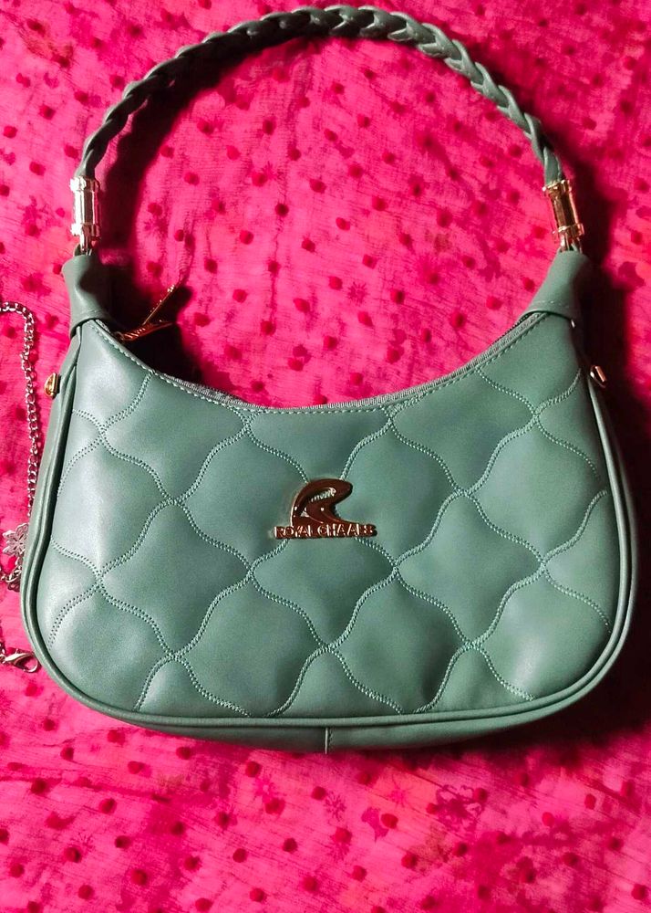 women&#39;s sling bag (new without tag)