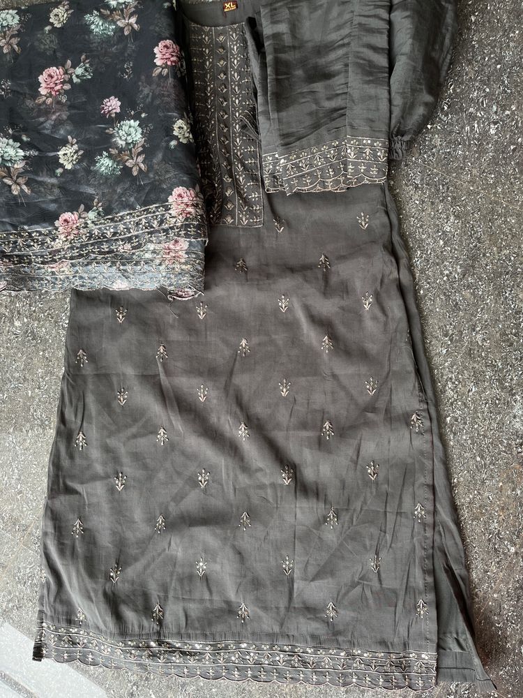 XL Churidar Set Ash Colour