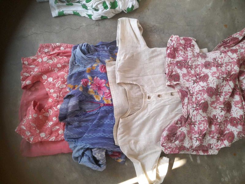 Collection's of kurtas🥳👉 grab