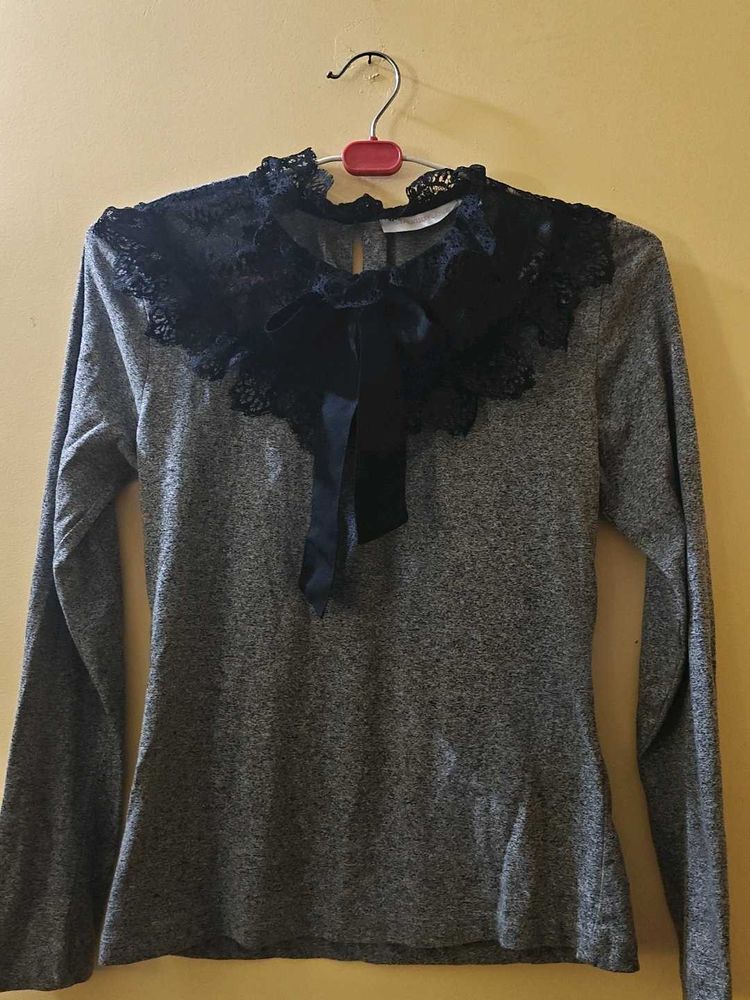 Gray Long Sleeve Top with Lace Collar