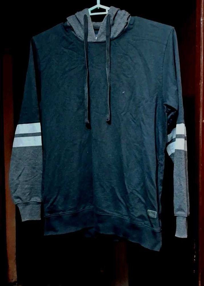 Offer Just Now.Striped Sleeve Hoodie