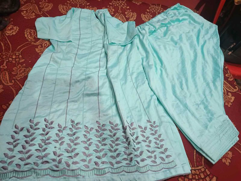 Elegant Blue Embroidered Kurta Set