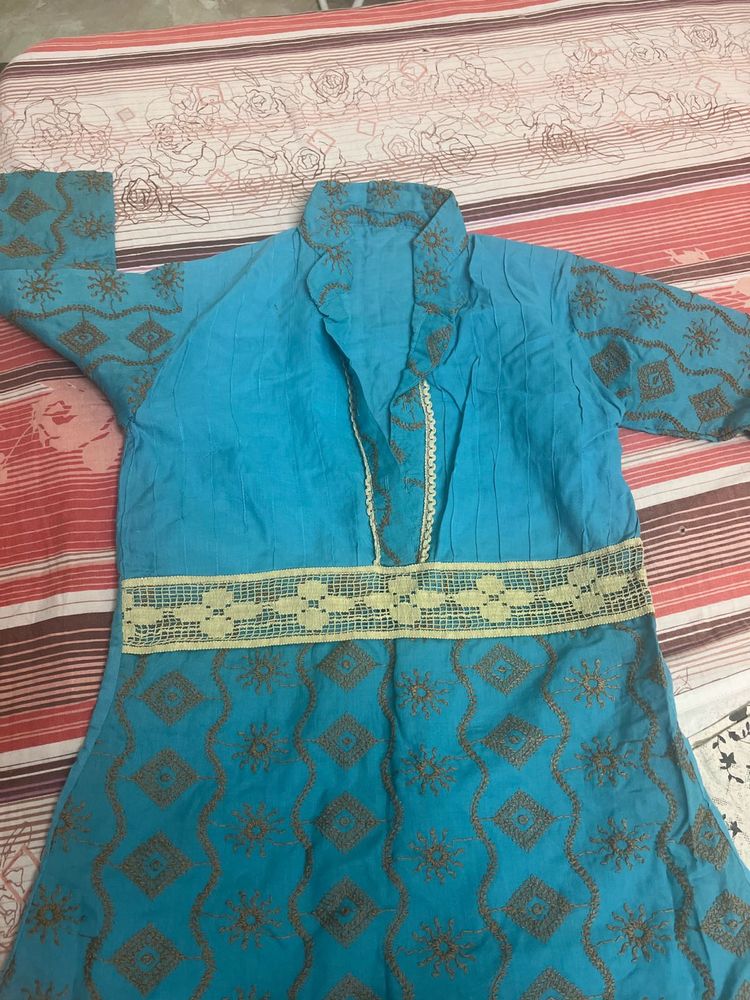Short Kurti