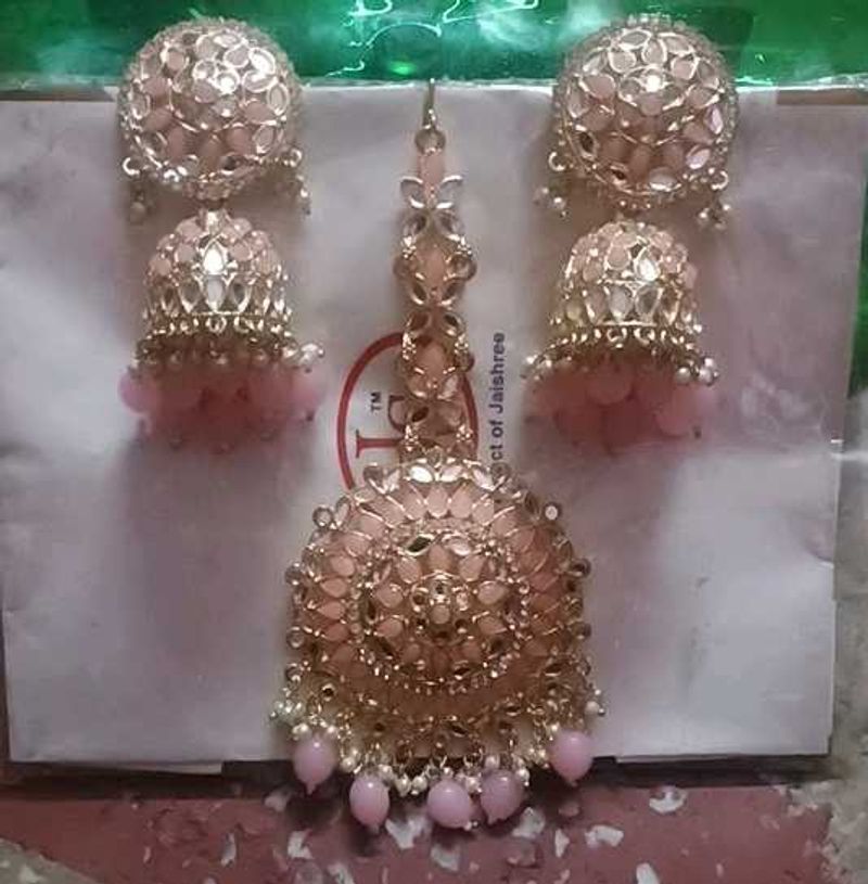 Jewellery Sets - Only Earrings And Mang tika