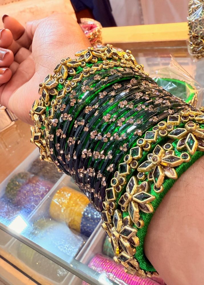 Green &amp; Gold Bangle Set Pair
