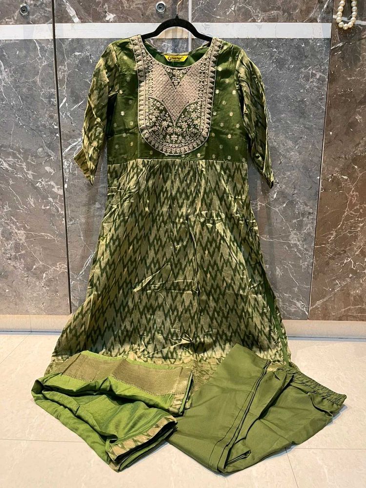 Olive Kurta Set
