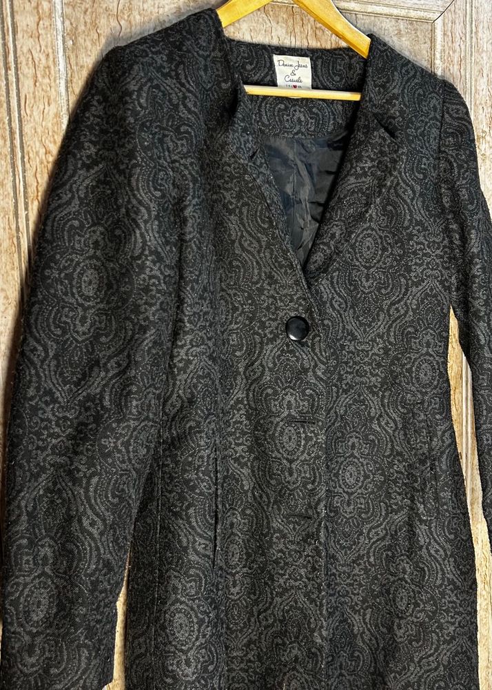 🖤♣️Donna Jean Canada Patterned Coat