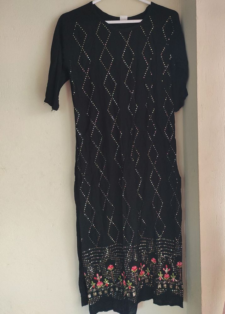 Black Shimmery Kurti