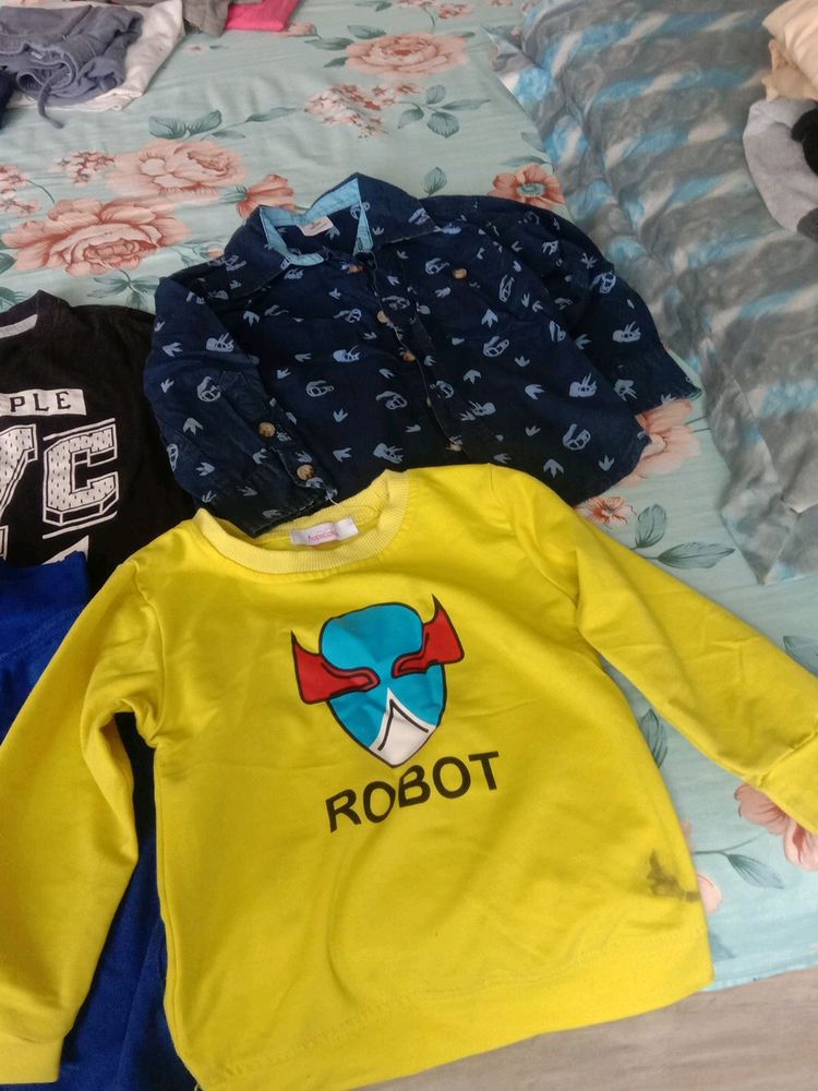boys T-shirt