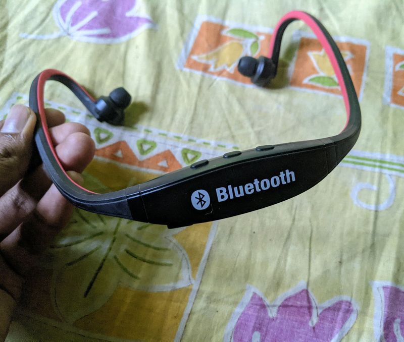 Bluetooth Earphones But Not Connecting 😭