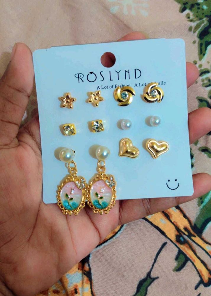 Roslynd Earring Set