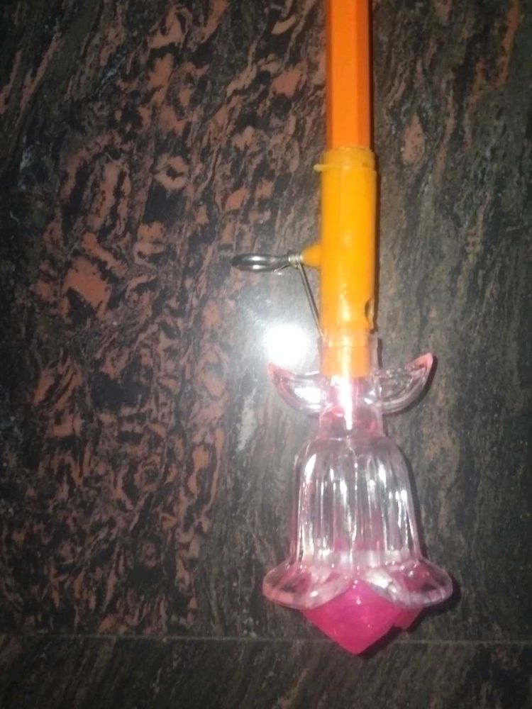 Vintage Flower Pencil Topper