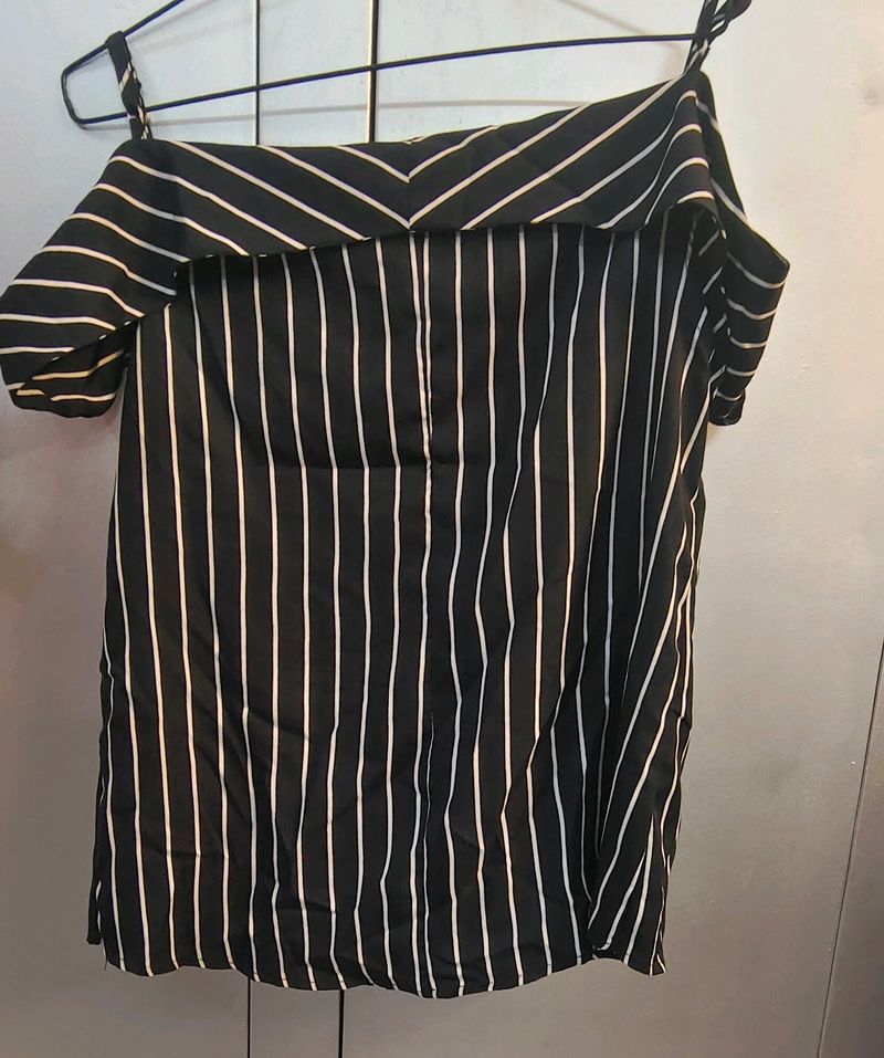 Black Stripped Top