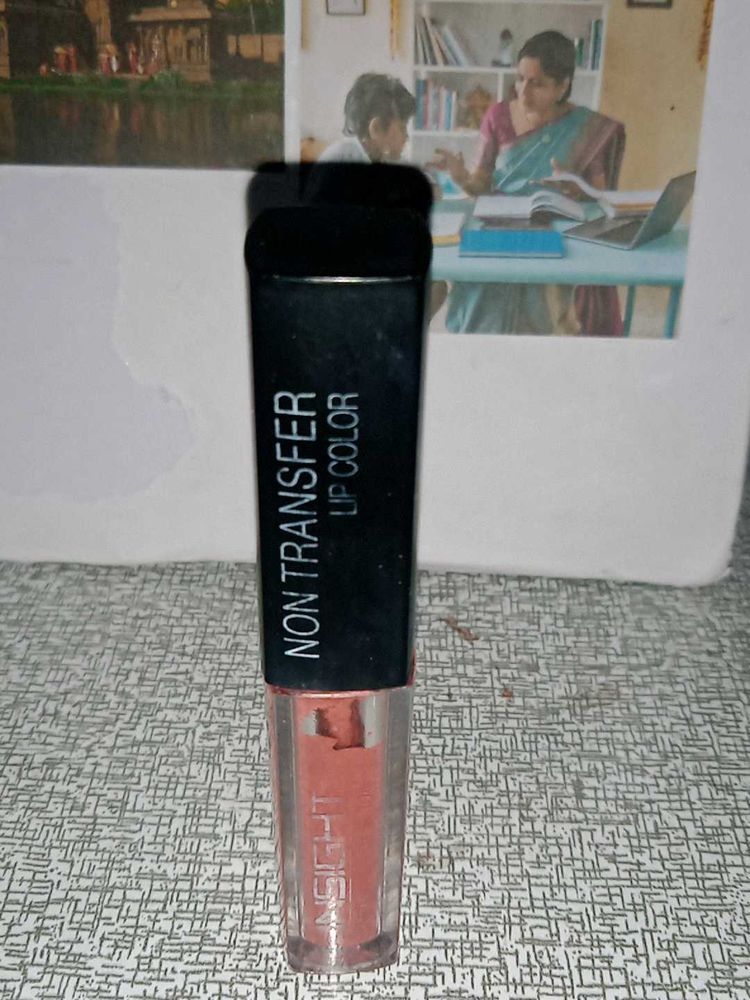Insight Non Transfer Lip Color