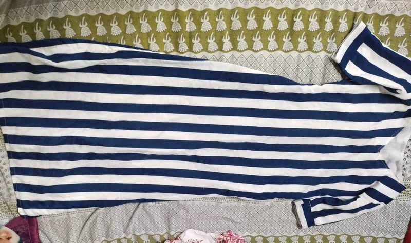 Striped Women&#39;s Top