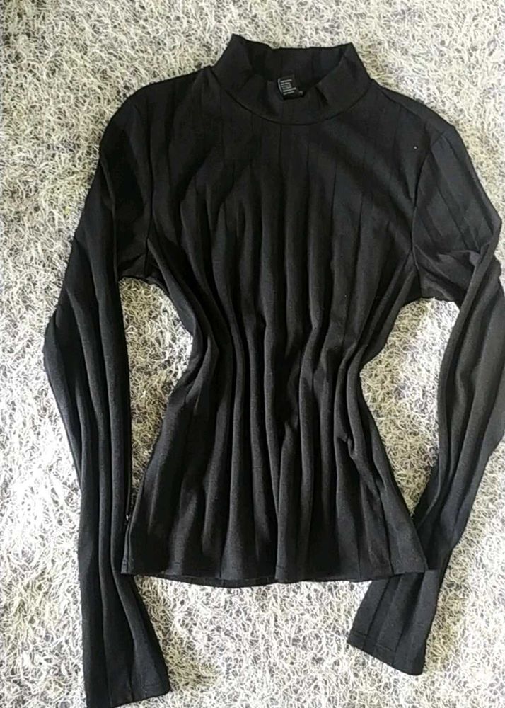 Black Long Sleeve Top