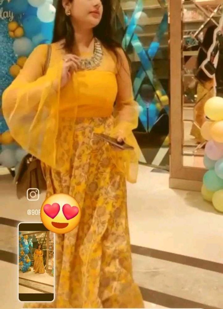 Yellow Floral gown with free chocker set