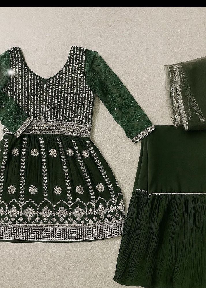 Elegant Green Anarkali Suit