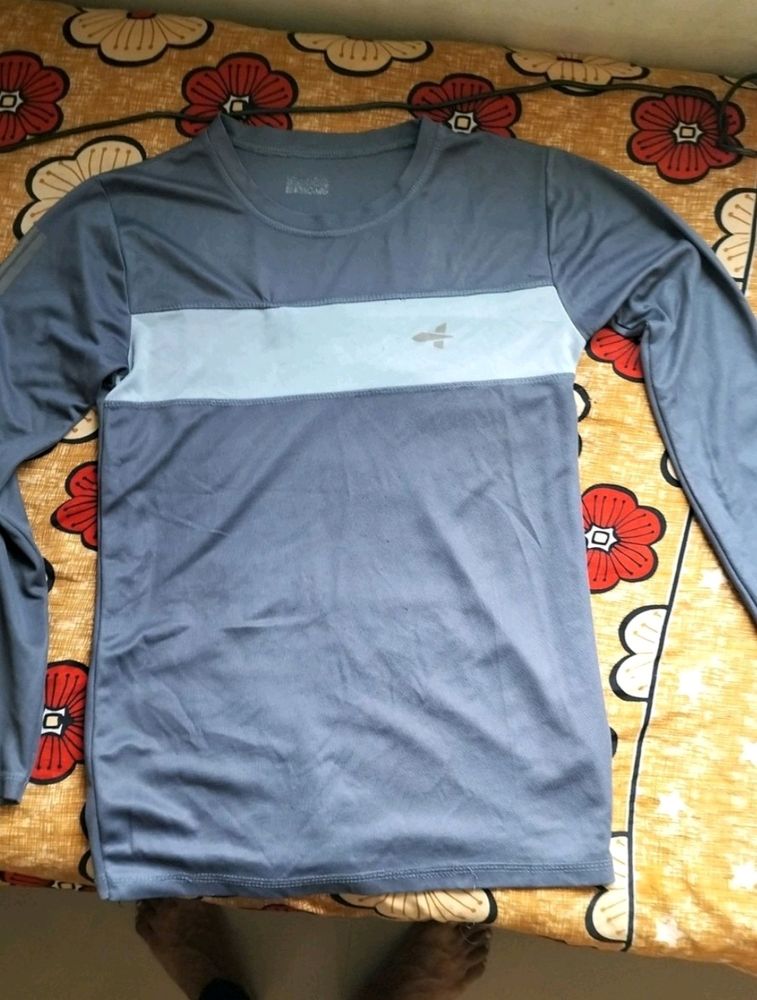 Mens Croso T-shirt ,cargo Jeans And M Tshirt