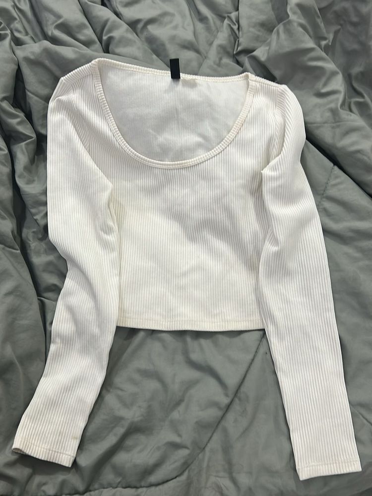 H&amp;m White Ribbed Top