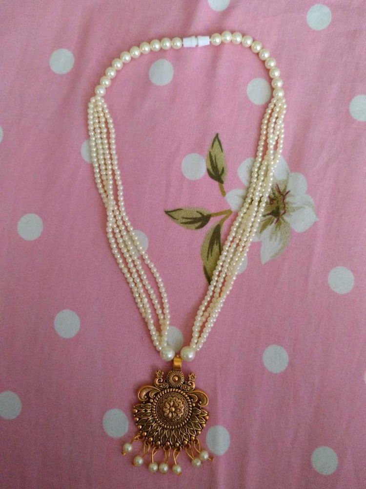 Pearl Necklace - NEW Chain UNUSED