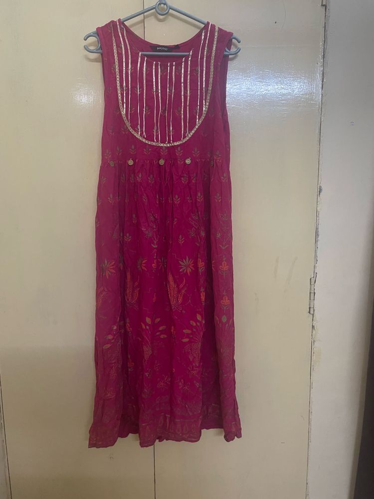 Sleeveless Anarkali