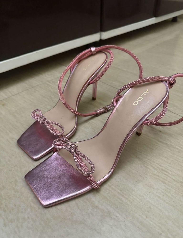 ALDO Pink Glitter Bow Heels for Rs 1650