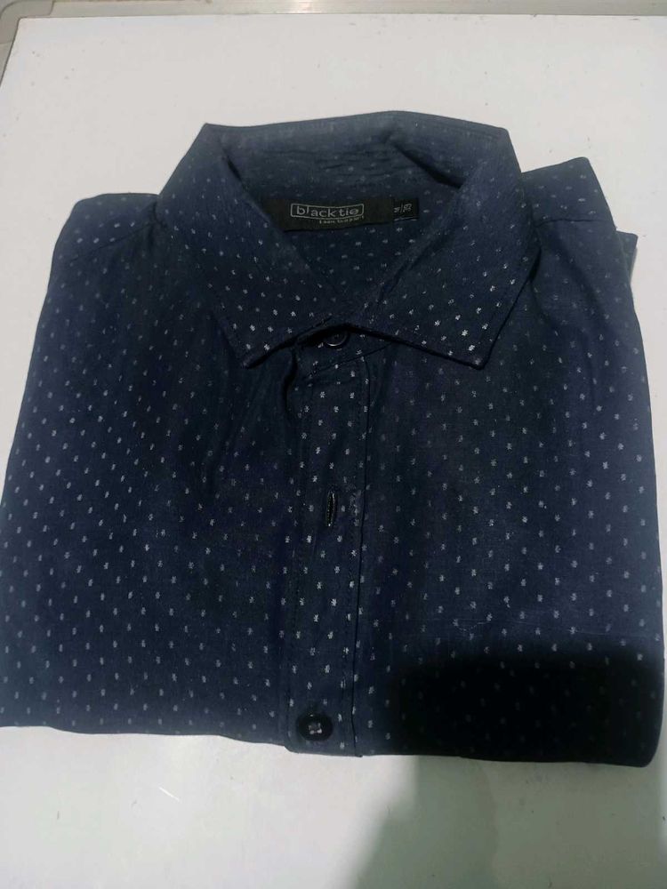 BlackTie Slim Fit Button-Down