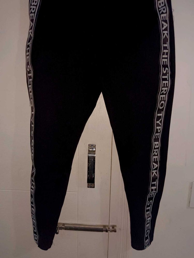 Stylish Black Leggings