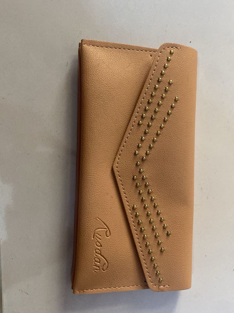 Elegant Wallet