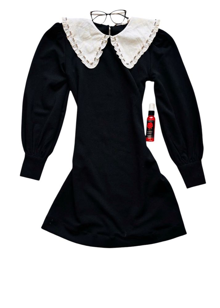 Black  Dress Embellished White Peter Pan Collor