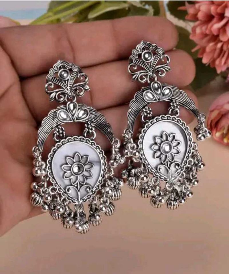 Silver Tone Floral Drop Earrings