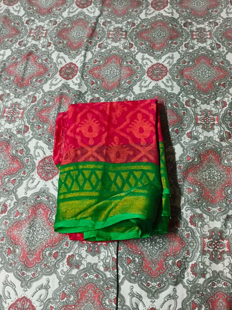 Pink &amp; Green Design Saree With Out Blouse