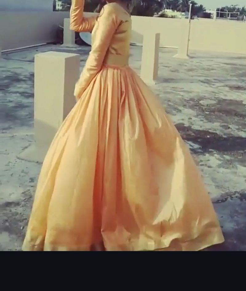 Elegant Ethnic Gown With Hip Belt