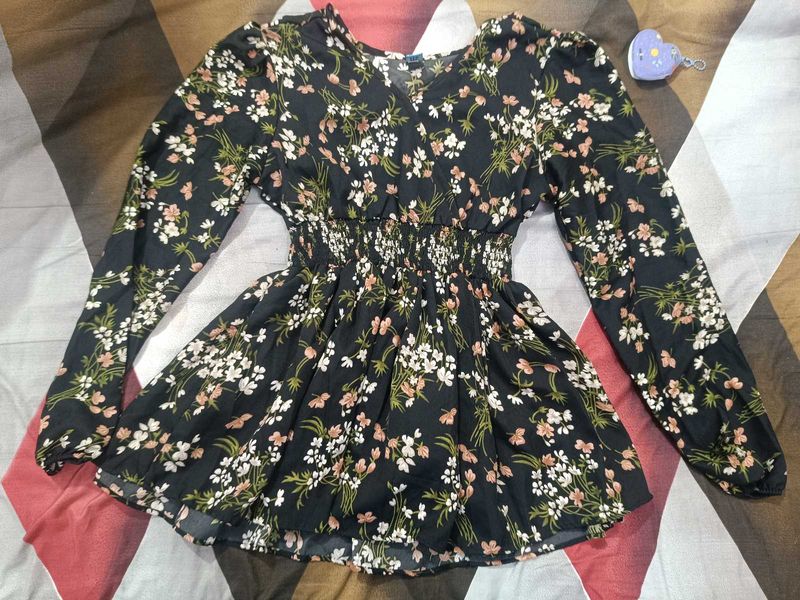 Black Floral Print Top