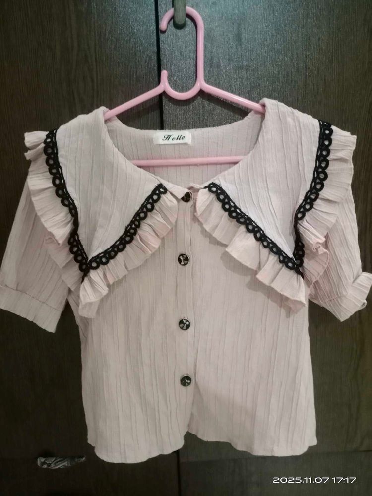 Cute Ruffle Collar Top