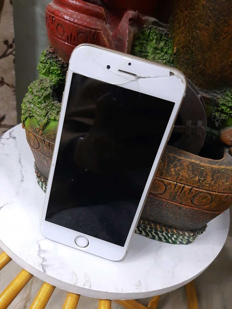 Apple iPhone 6s or 6