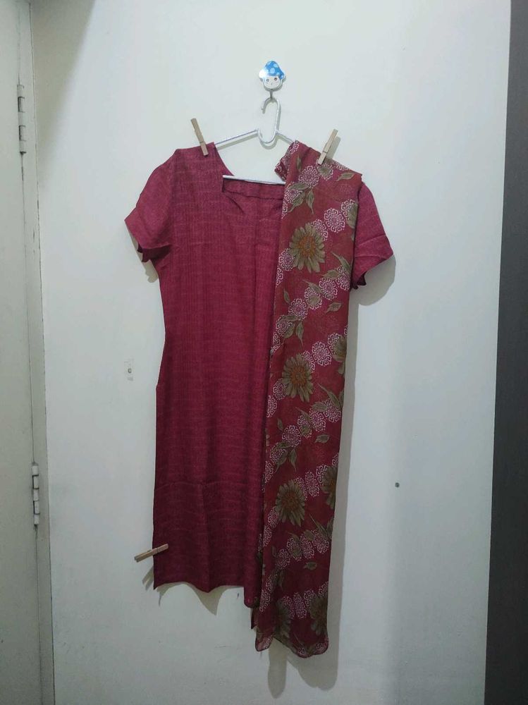 Pinky Red Floral Kurta Pyjama Dupatta Set