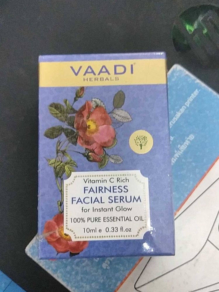 Vaadi Herbals Facial Serum