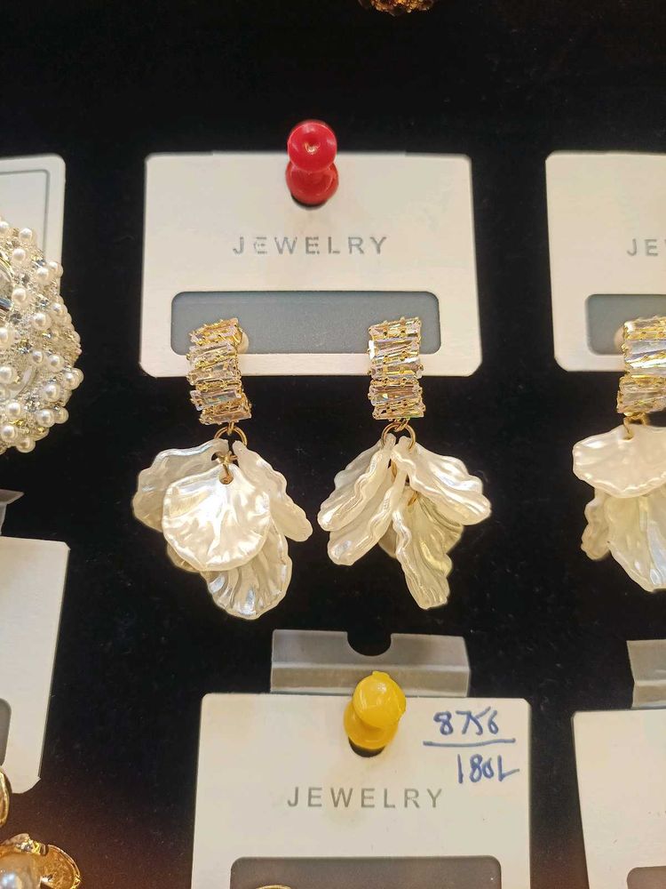 Floral Drop Earrings